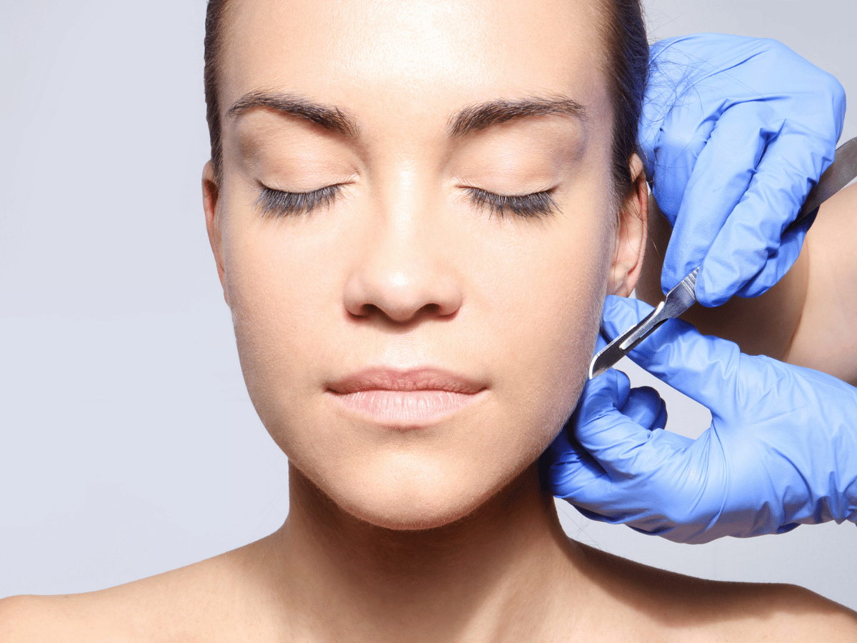 woman at a dermaplaning procedure